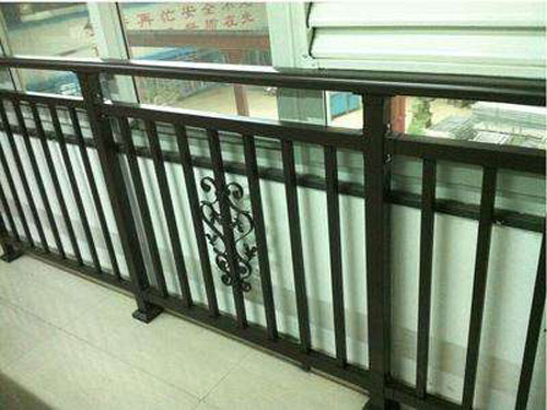 热镀锌护栏