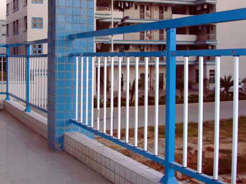 阳台防护栏杆